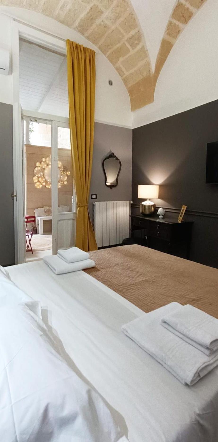 Bed & Breakfast Idomeneo 63 Лече Екстериор снимка