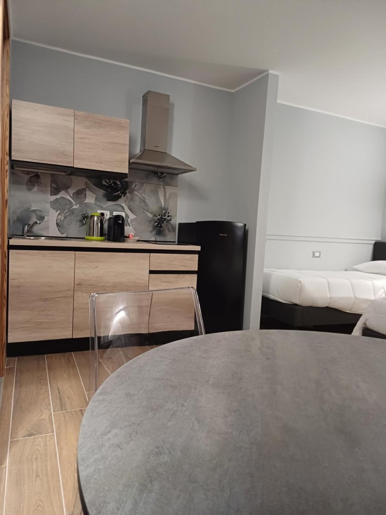Bed & Breakfast Idomeneo 63 Лече Екстериор снимка