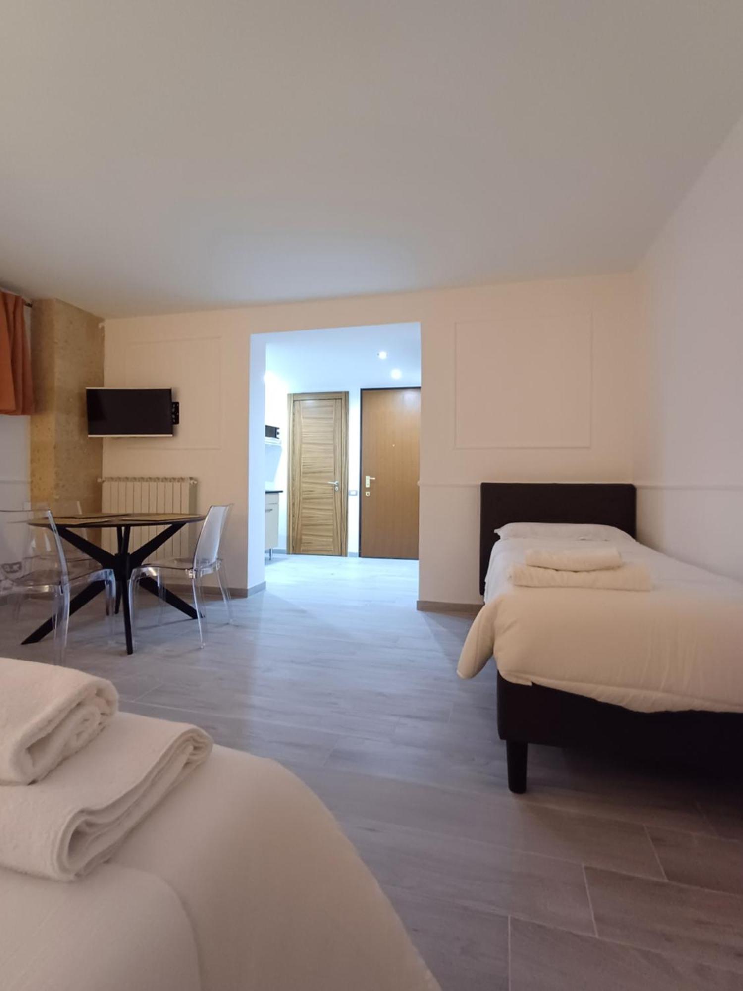 Bed & Breakfast Idomeneo 63 Лече Екстериор снимка